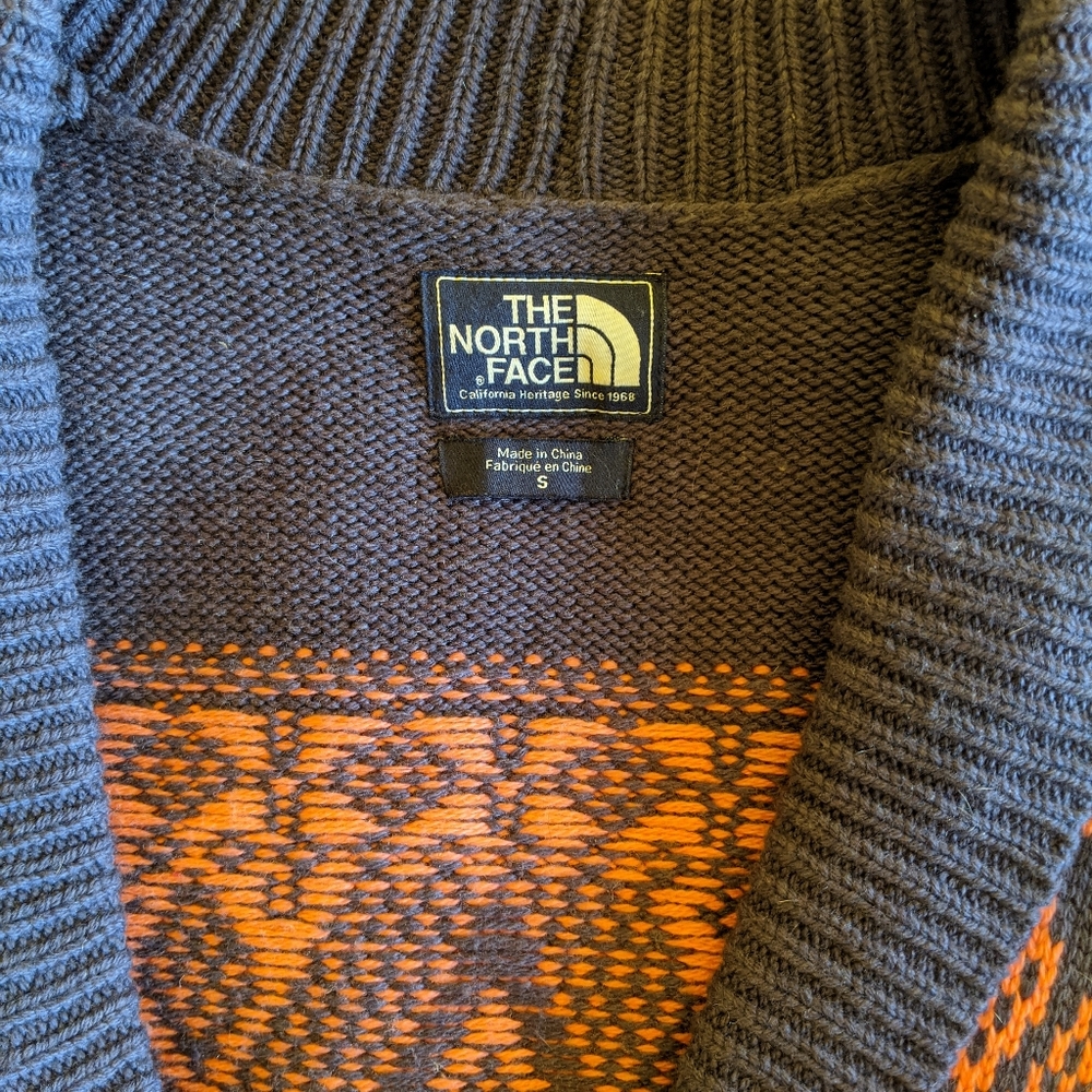 Sweater - Picture 7 of 7